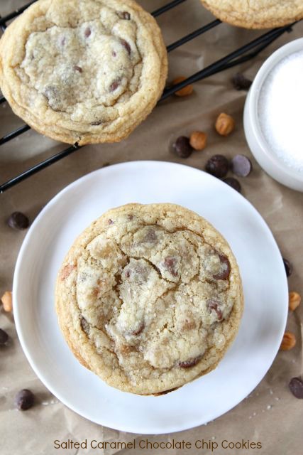Salted-Caramel-Chocolate-Chip-Cookies3